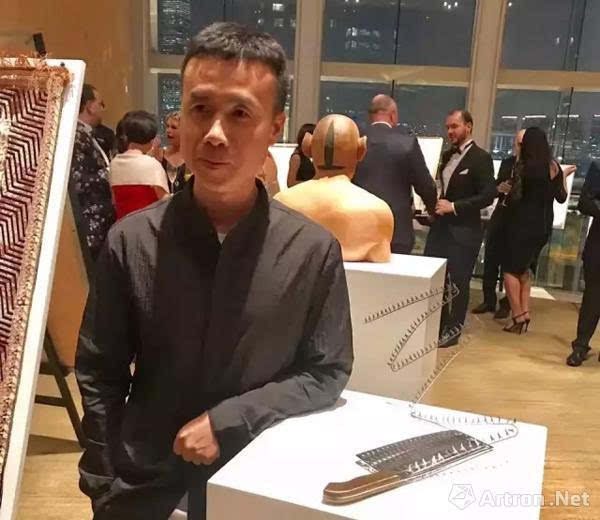 ereign杰出亚洲艺术大奖李洪波荣获2